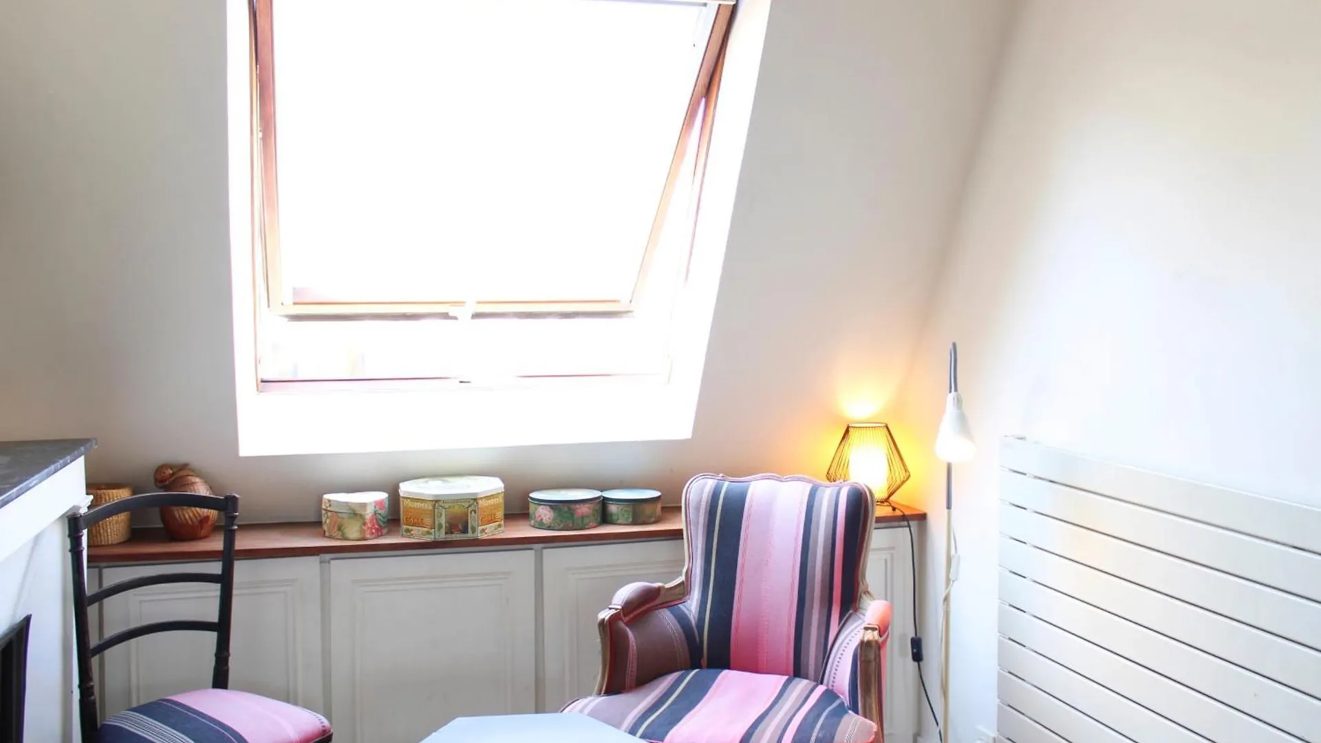 Family Duplex - With Balcony Apartment Paris
